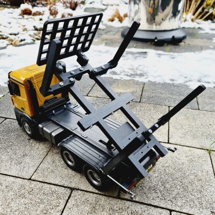 Huina 1582/1573 Muldenkipper -- Wechselbrücke für Holz / Bagger -  DOWNLOAD als File