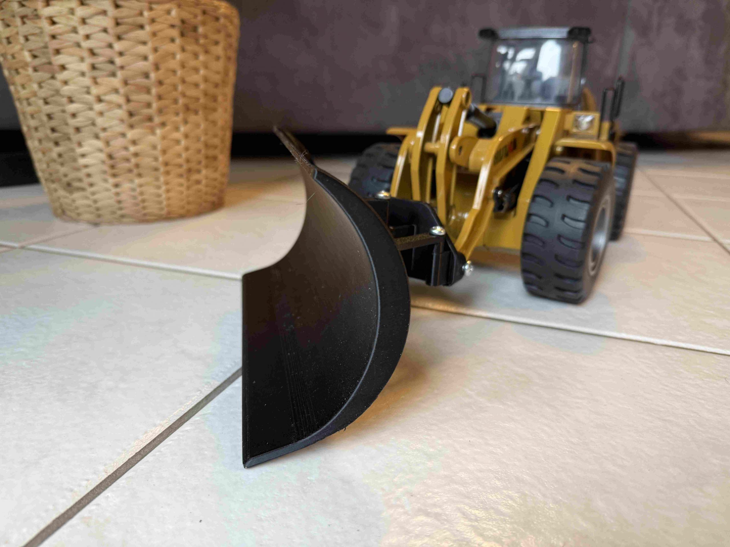 Huina 1583/Amewi/Volvo Radlader - verstellbares Schneeschild/Schiebeschild – Bild 4